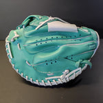 34" Woman's Softball Catcher's Mitt