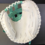 34" Woman's Softball Catcher's Mitt